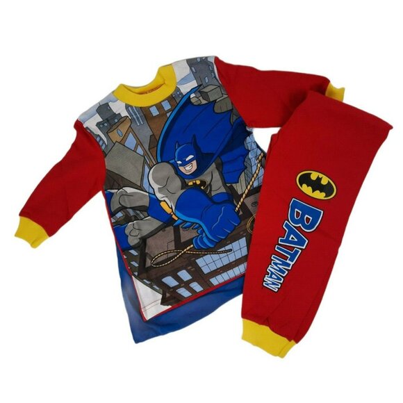 Batman Pajama Set Boys 2T Red Cotton Long Sleeve 3-Piece with Cape NWT - Picture 4 of 10